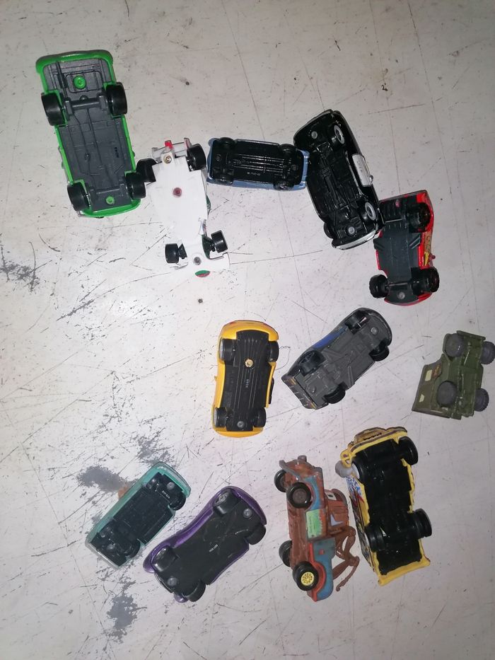 Lot voitures cars - photo numéro 3