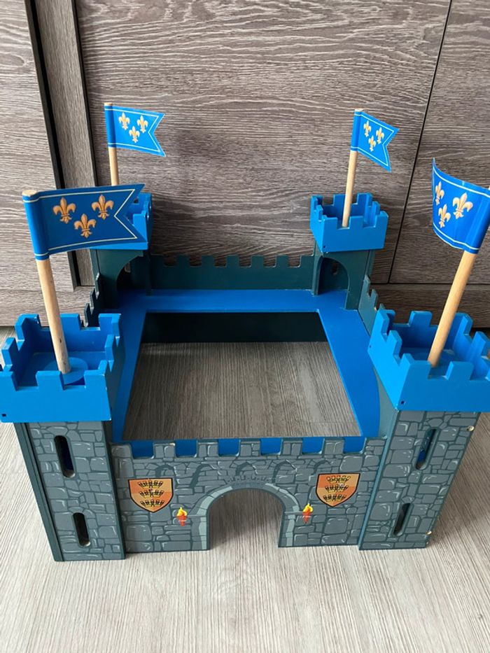 Château en bois - photo numéro 3