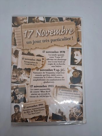 Carte postale avec son enveloppe.
11,5x17cm.
NEUVE.
17 novembre