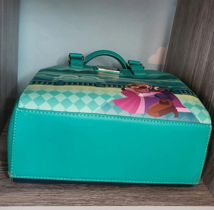 Sac loungefly Raiponce neuf - photo numéro 3