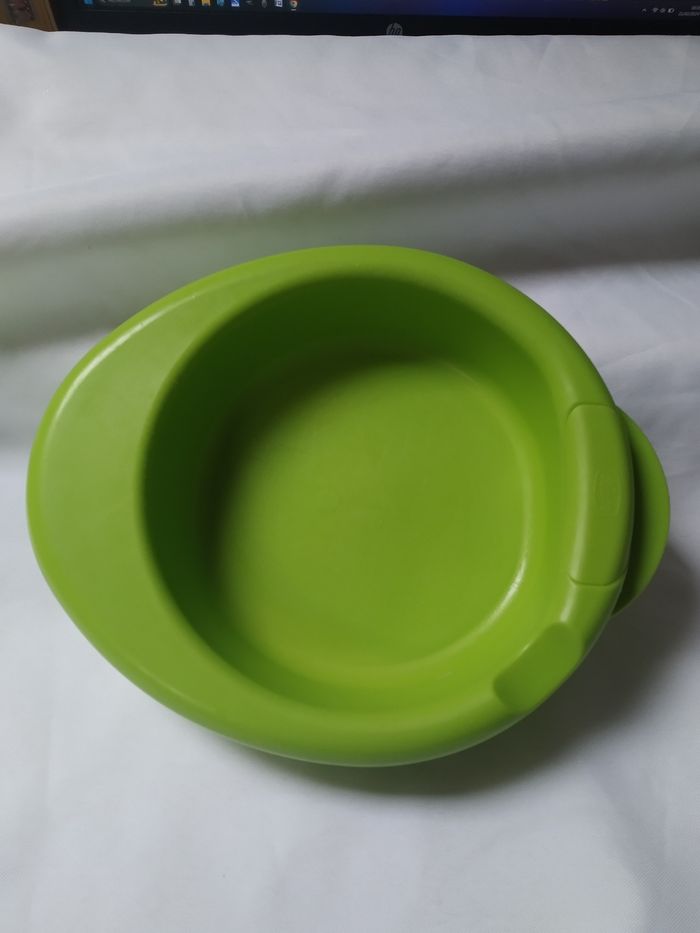 Assiette antidérapante et chauffante