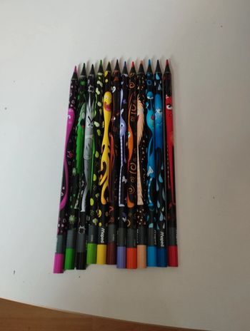 12 crayons de couleurs maped Pep's color monstres