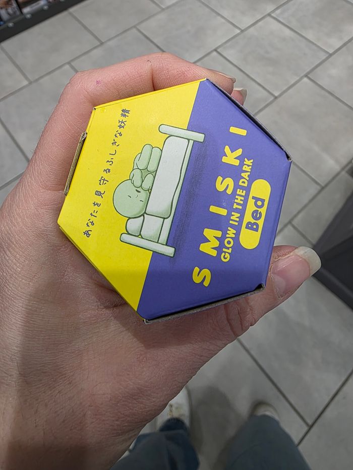 Figurine smiski bed - photo numéro 3