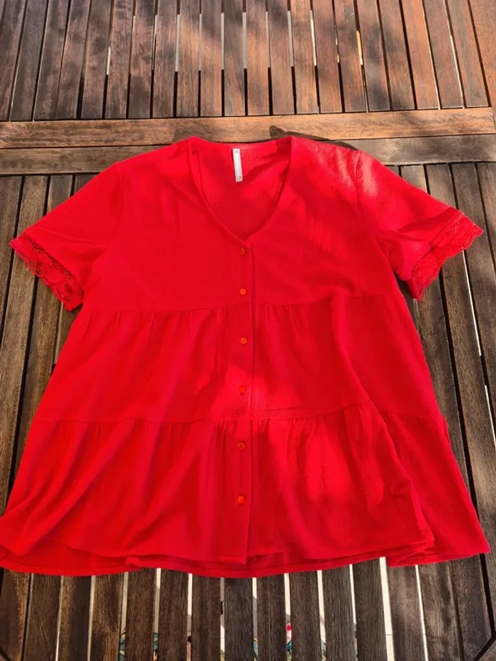 Blouse rouge BlanchePorte Neuve T.38 - photo numéro 3