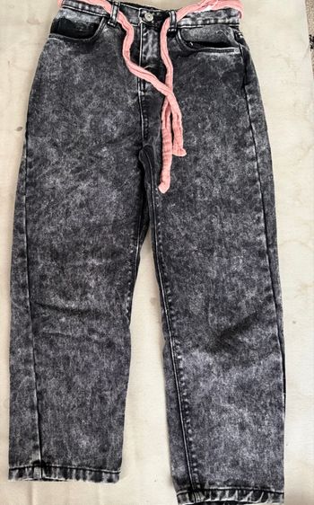 Jeans noir  épais 8 ans (128)