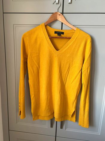 Pul fin jaune moutarde col V