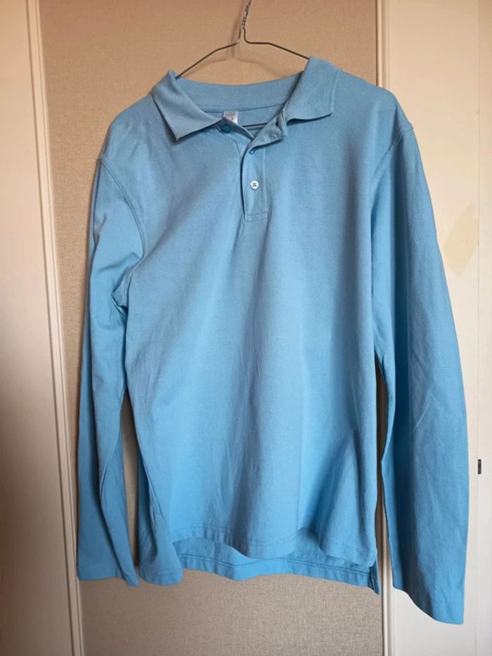 Polo manches longues. Marque Nath.