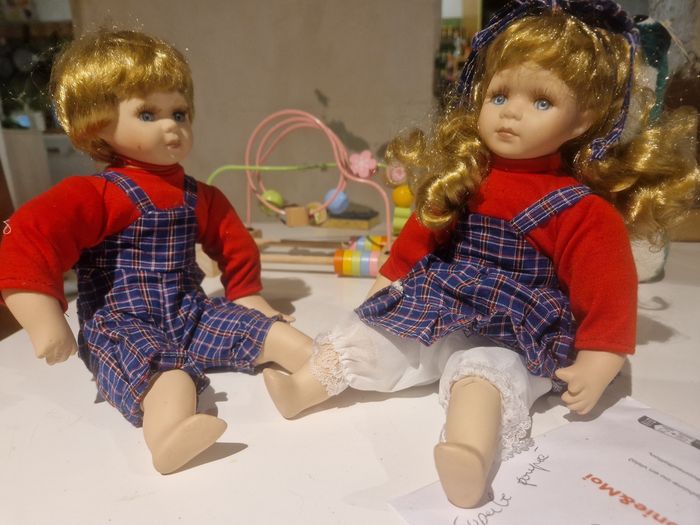 Superbe poupés vintage " les jumeaux " - photo numéro 2