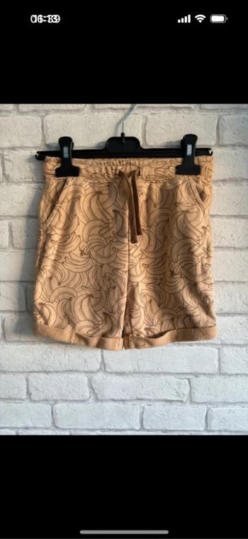 Short kiabi taille 8 ans