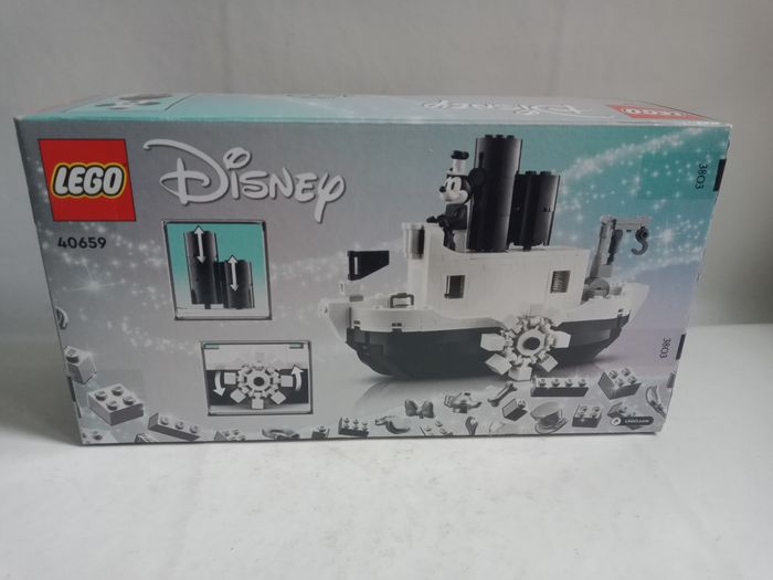 LEGO 40659 Mini Steamboat Willie - photo numéro 2