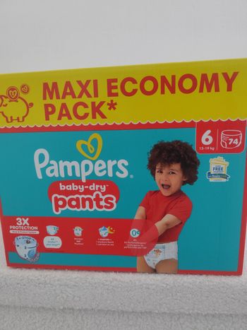 Couches Pampers