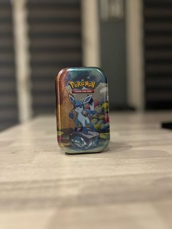 Mini-tins Pokémon Evolutions Prismatiques 8.5 FR Scellé Givrali