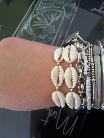 Bracelet coquillage