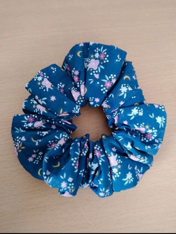 Chouchou élastique accessoire cheveux bleu a fleurs roses rétro vintage