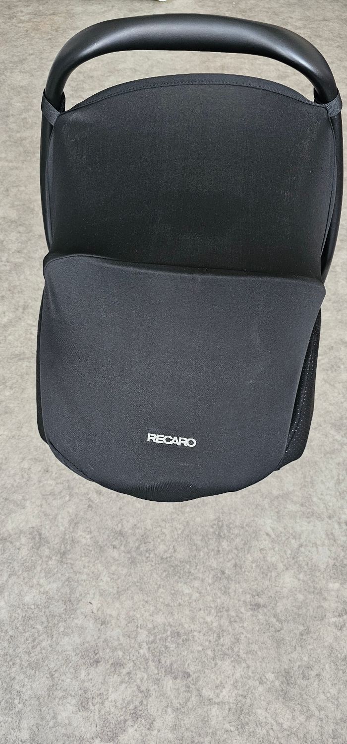 Siège auto bébé Young Sport Plus – jusqu’à 13 kg – bon état - photo numéro 4