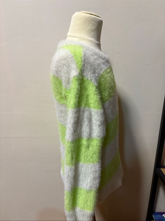 Pull fille taille 110/116 - photo numéro 3