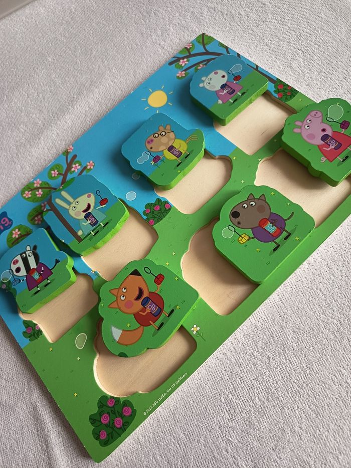 Puzzle 3D en bois encastrable Peppa pig - photo numéro 2