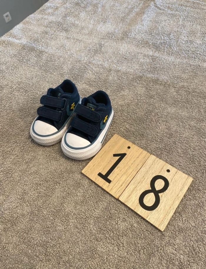 Converse enfant bleu taille 18