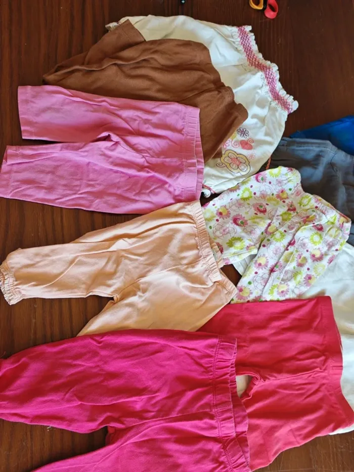 Lot n°12: vêtement bébé 12mois - photo numéro 3