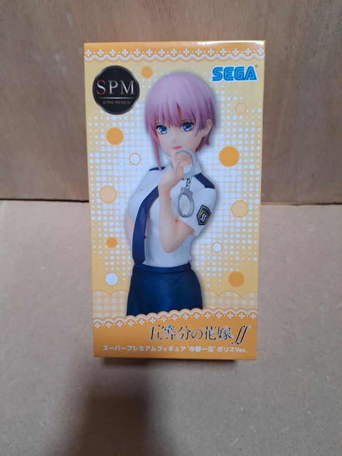 Nakano ichika figurine manga the quintuplets quintessential sega