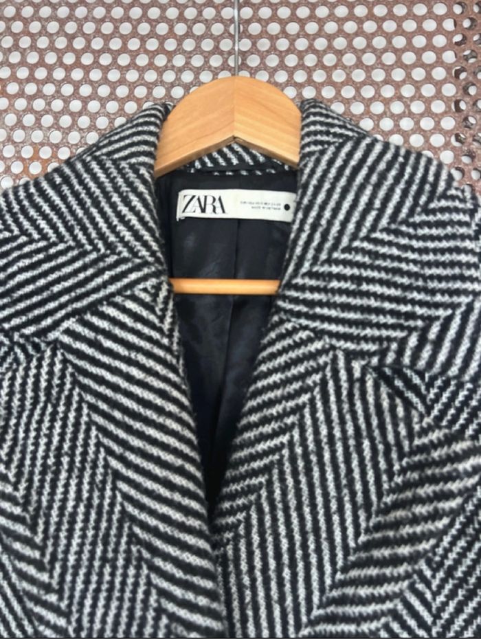 Manteau Zara long S oversize noir en très bon état - photo numéro 2