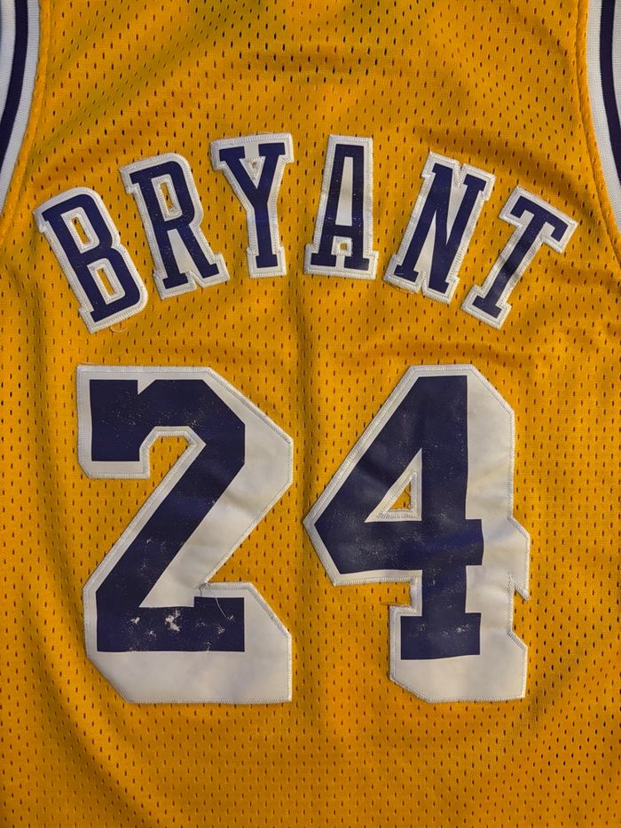 Maillot Concept Lakers Kobe Bryant #24 – Taille/M - photo numéro 7