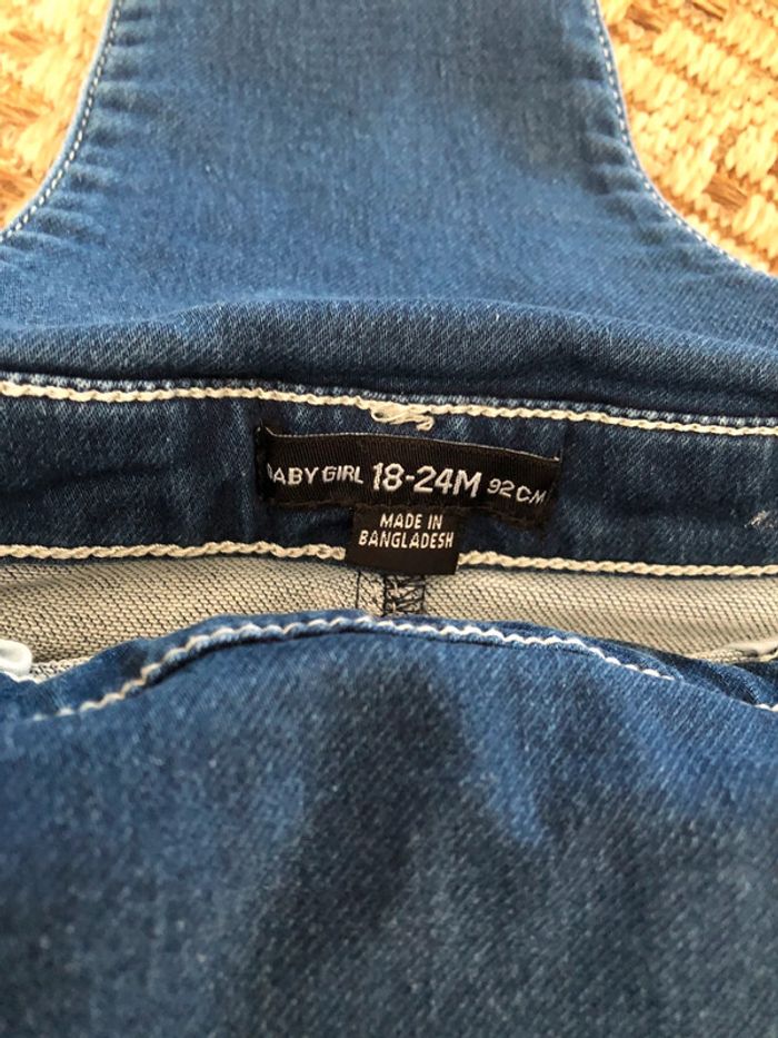 Salopette taille 18/24 mois (92 cm) - photo numéro 4