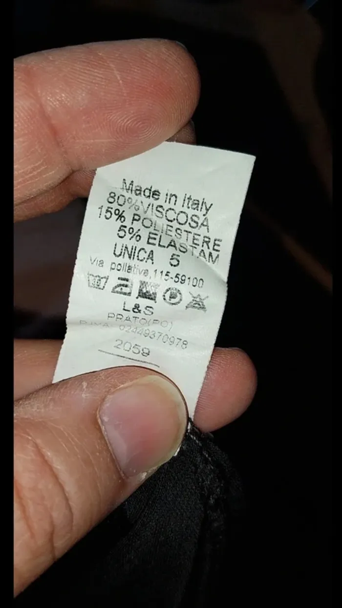 Pantalon droit fluide et elastanne taille unique jusqu'au 44/46. Noir. Neuf jamais porté. - photo numéro 5