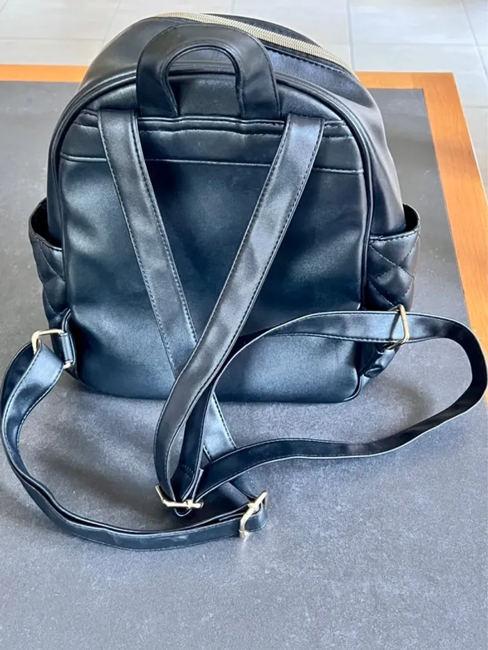 Sac à dos noir simili cuir - photo numéro 7