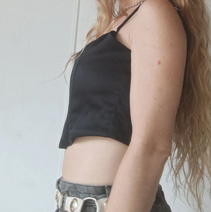 💎crop top femme haut corset noir satiné bustier armature bretelle fine réglable taille M 38 Bershka - photo numéro 2