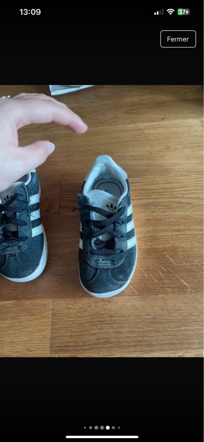Basket adidas gazelle noir taille 23 - photo numéro 7