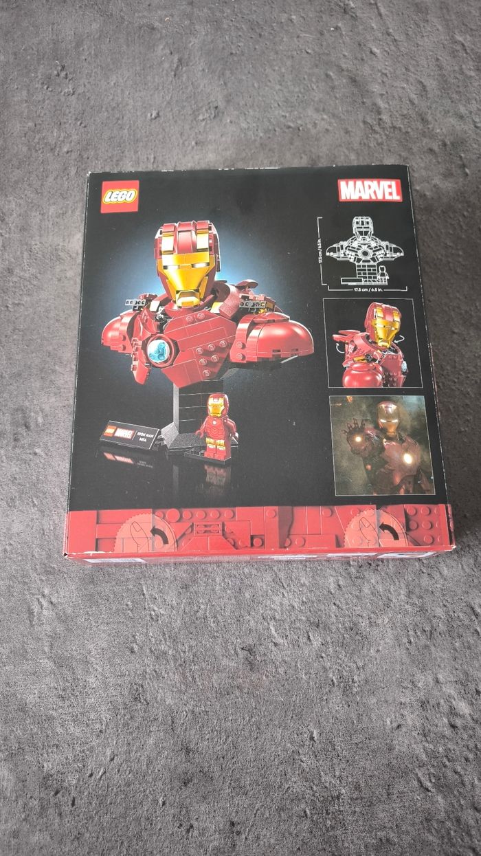 Lego Iron Man 76327 MK4 Bust - photo numéro 3