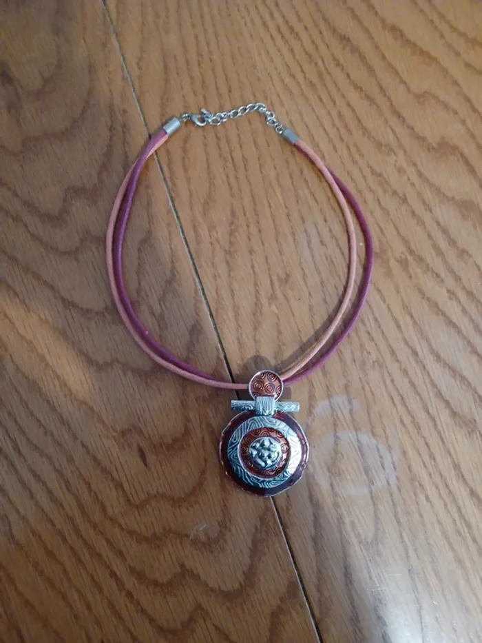 Collier