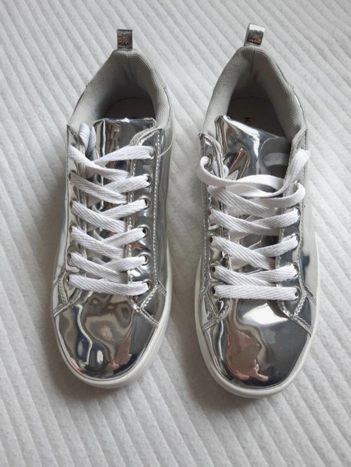 Baskets argentées kiabi 38 - photo numéro 2
