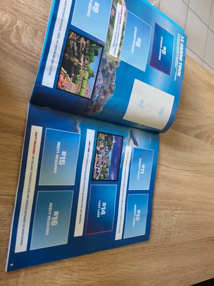 Album Panini Fortnite - photo numéro 5