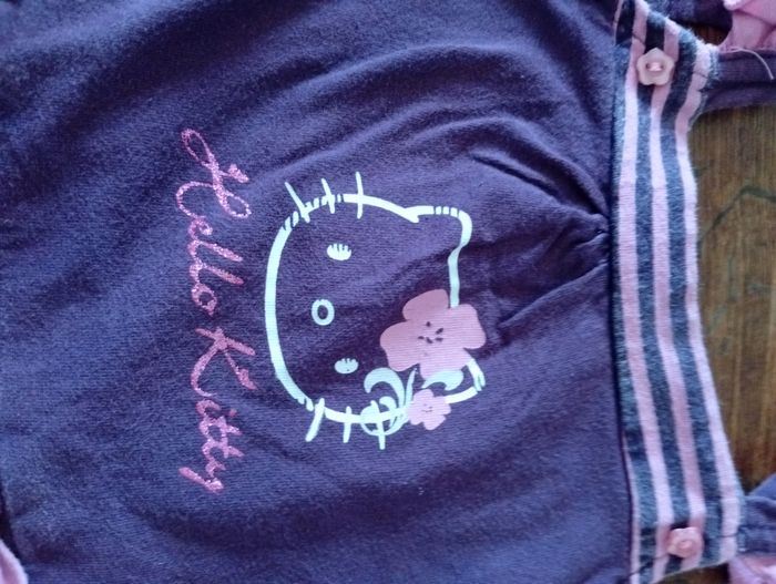 Ensemble hello kitty taille 6 mois - photo numéro 3