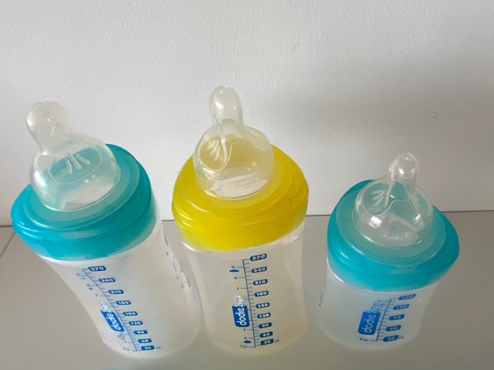 Lot biberons - photo numéro 2