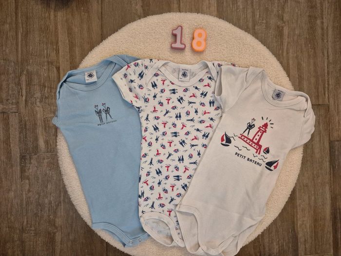 Lot de 3 bodies manches courtes petits bateau