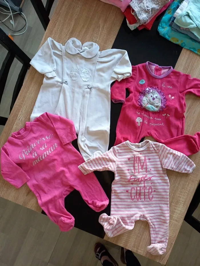 Pyjamas bébé fille 6 mois - photo numéro 3