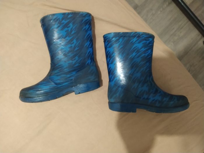 Bottes enfant taille 26 - photo numéro 2