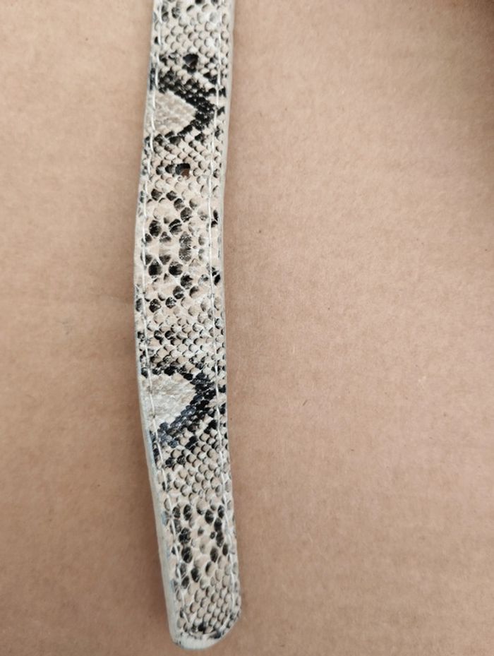 Ceinture effet crocodile reptile bon état - photo numéro 3