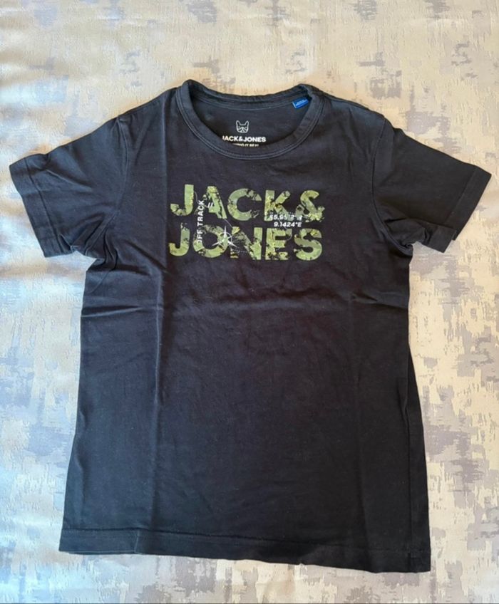 👕 Tee-shirt manches courtes Jack & Jones 8 ans 🖤💚 | TBE