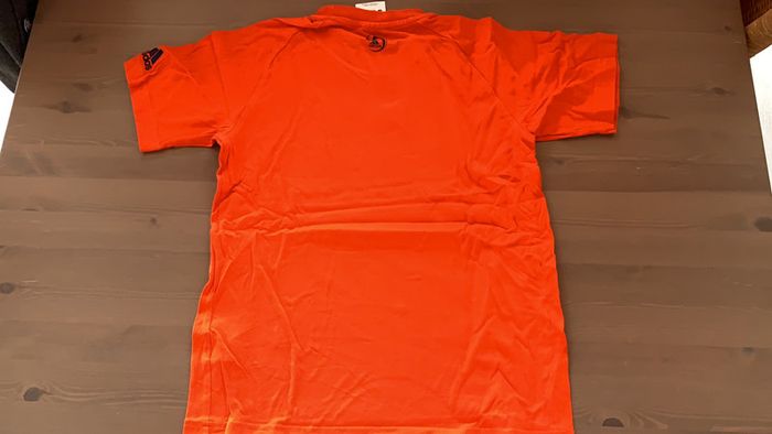Tee-shirt adidas taille 152 - photo numéro 2