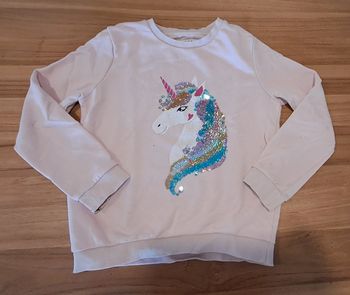 Pull sweat à sequins licorne