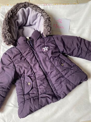 Menteau 12 mois fille très bon état