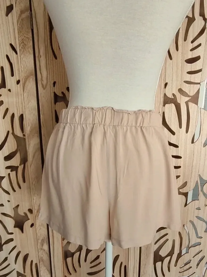 Short fluide et léger T 42 Primark - photo numéro 7