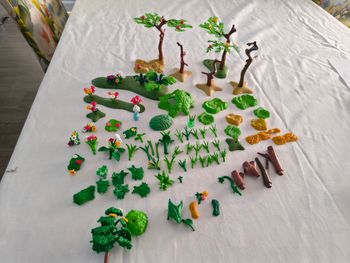 Lot playmobil végétations 