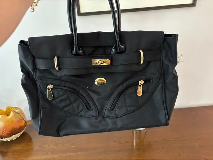 Sac Mac Douglas noir en nylon – modèle vintage et pratique - photo numéro 2