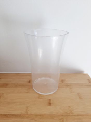 Vase en plastique