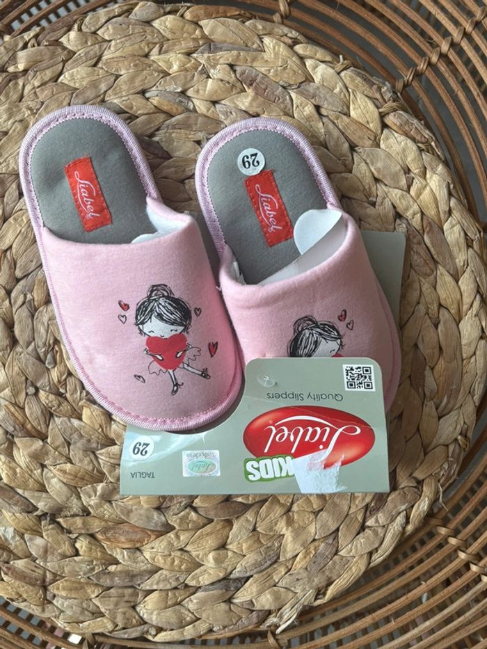 Paire de chaussons en 29